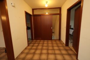 Flur DG Wohnung