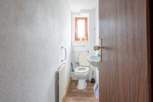 OG WC